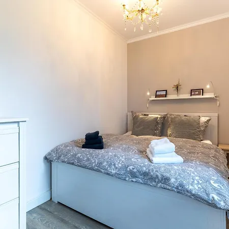 Appartement Fuer 4 In